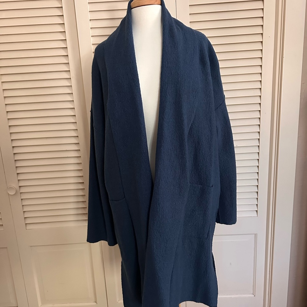 Eileen Fisher, 3-season, lightweight boiled wool coat. A classic!